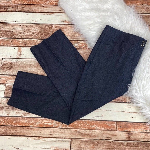 Chico's Pants - Chico's Comfort Waist Straight Leg Crop Dress Pants Sz 1/M/8 Garfield Rinse NWT